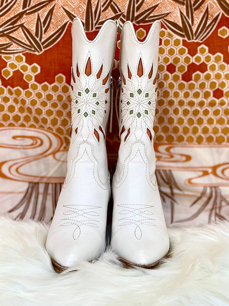 Dolly White Cowgirl Boots Classic Rock Couture