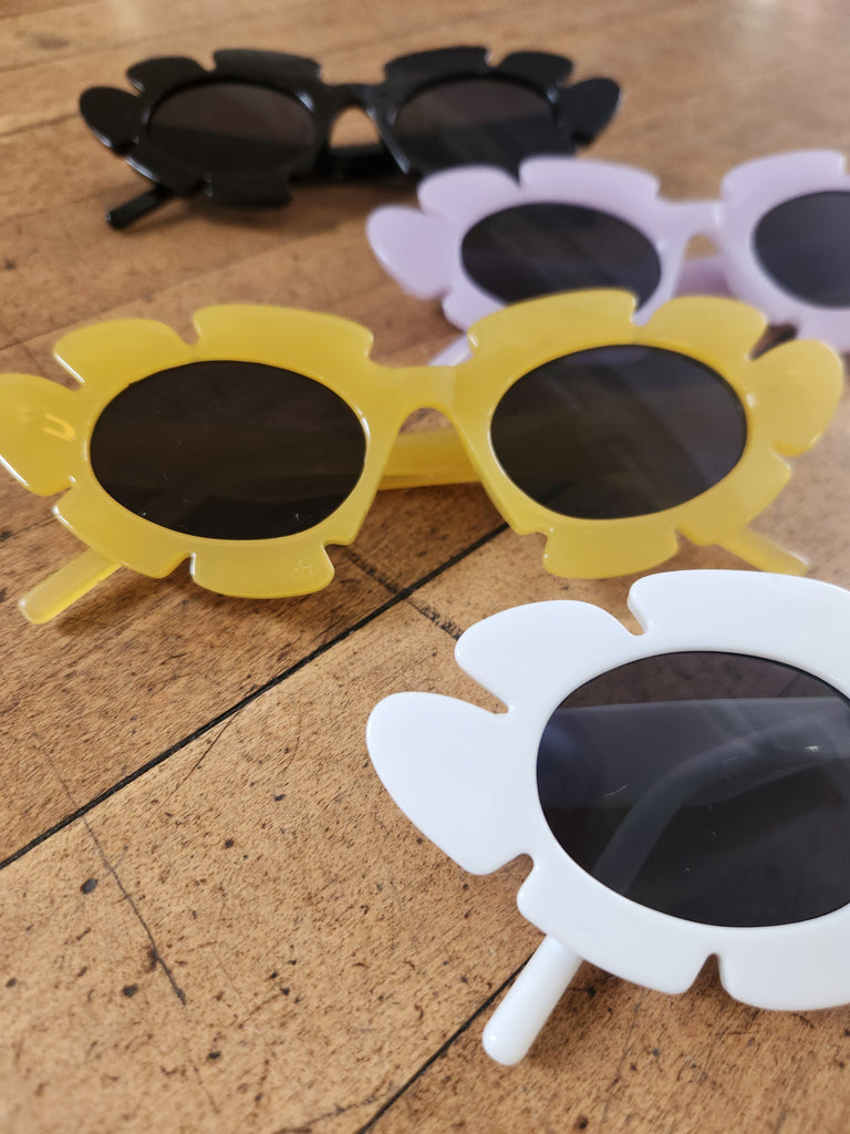 Flower Frame Sunnies