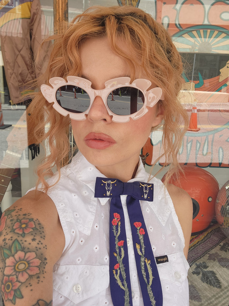 Flower Frame Sunnies