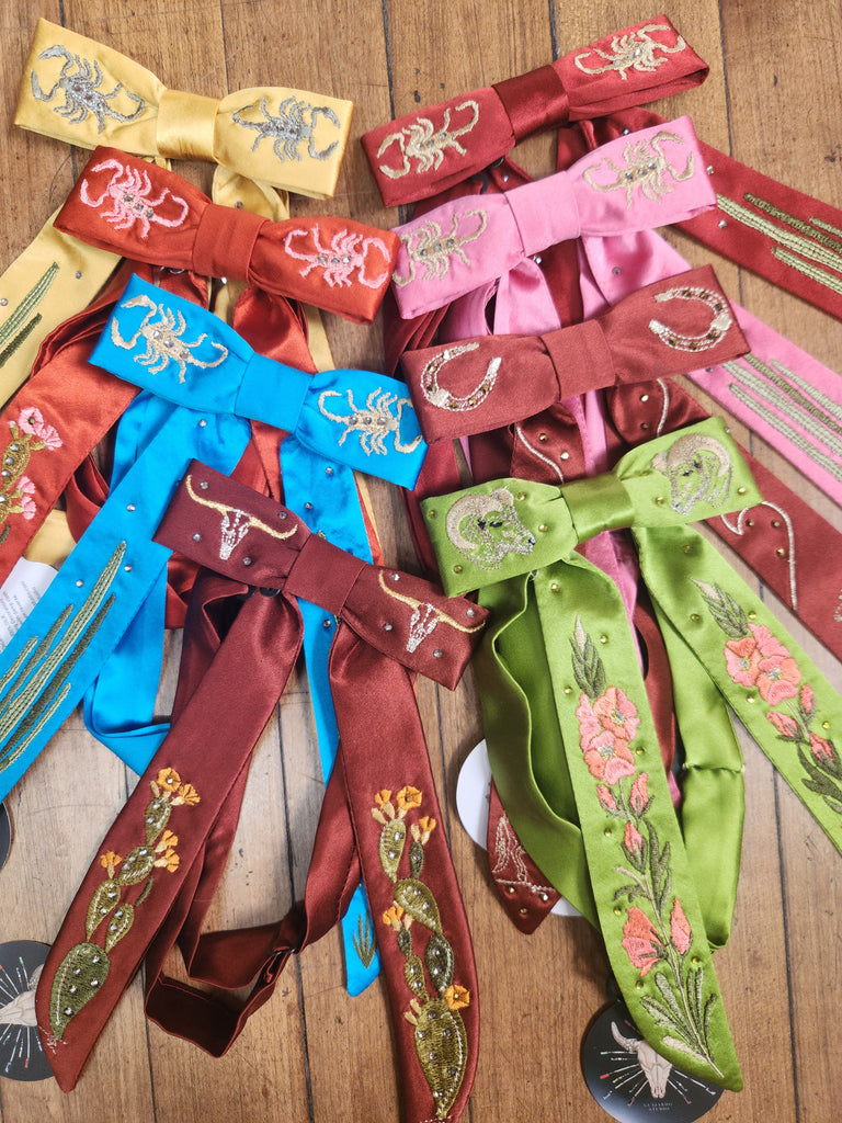 Hook and Eye Embroidered Wyatt Bows