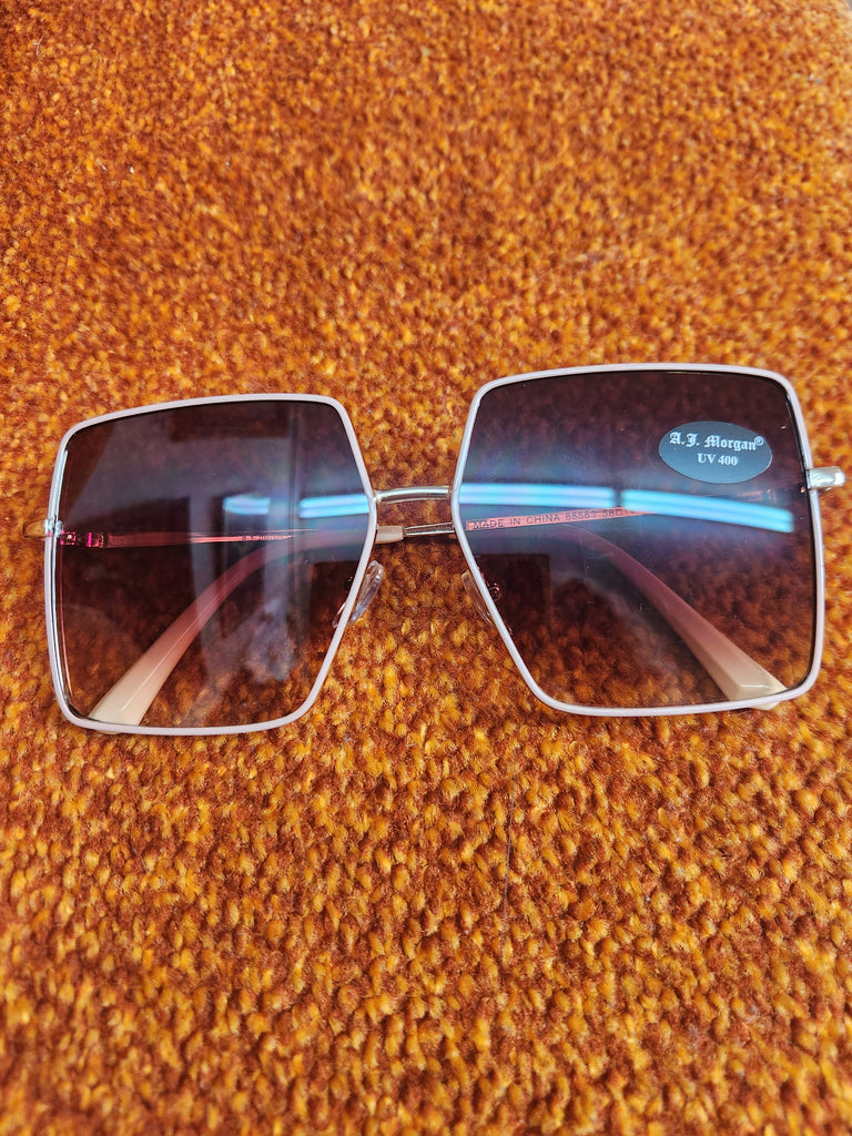 Flat-screen Sunnies