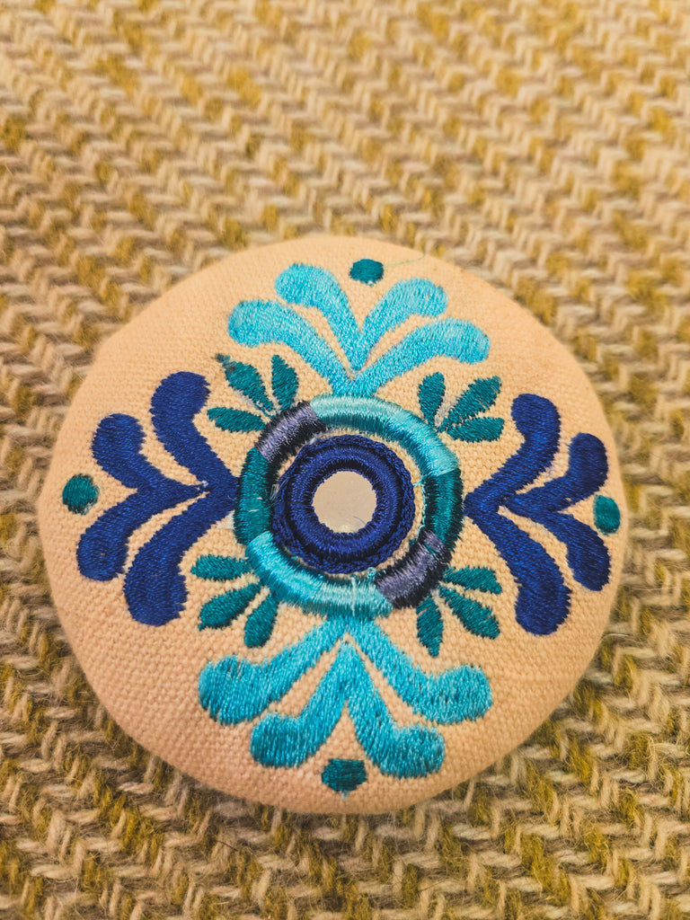 Compact Mirror