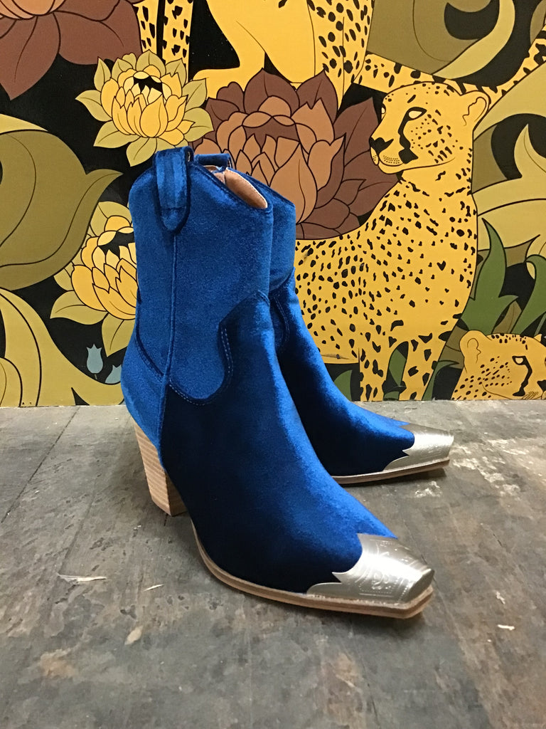 Dakota Silver Toe Blue Boots