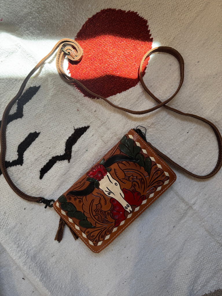 Tooled Leather Longhorn Organizer Bag – Classic Rock Couture