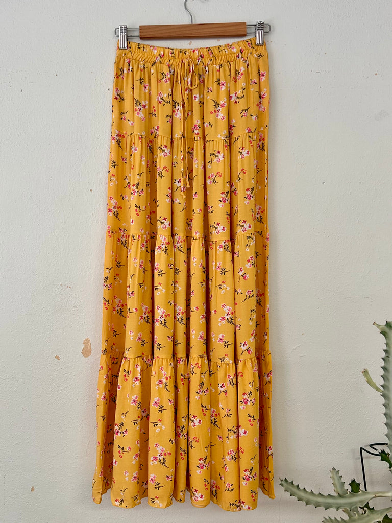 Floral Tiered Maxi Skirt w/ Pockets