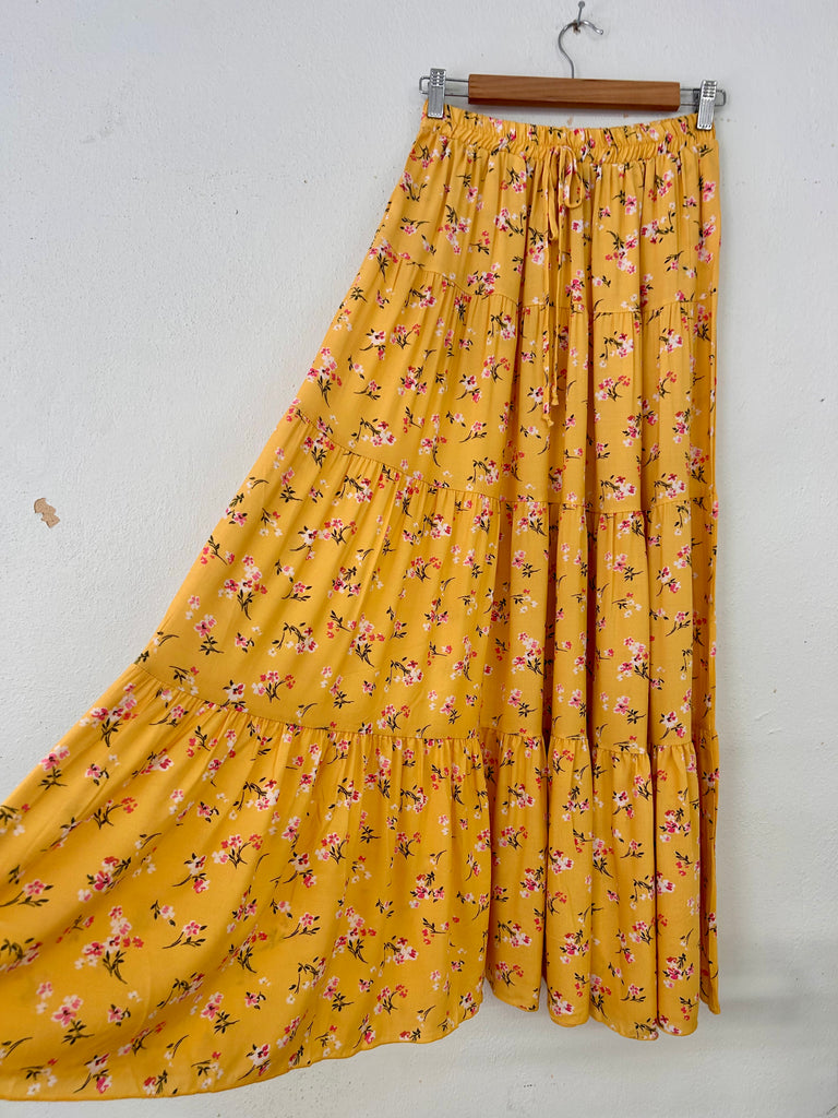 Floral Tiered Maxi Skirt w/ Pockets
