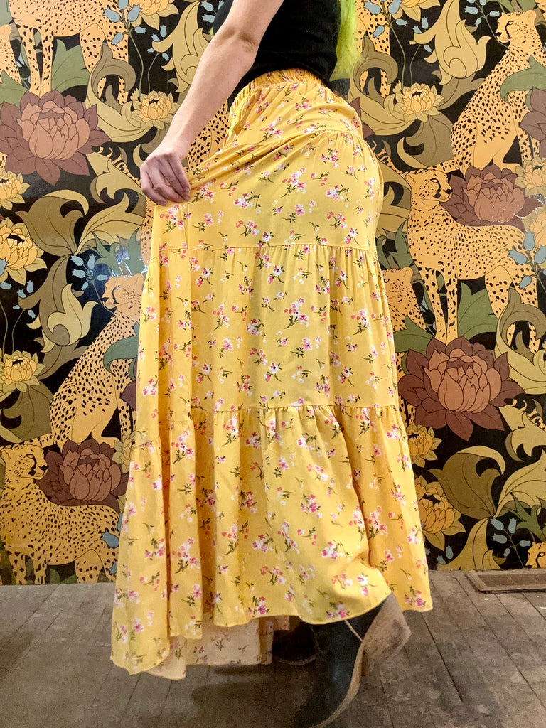 Floral Tiered Maxi Skirt w/ Pockets