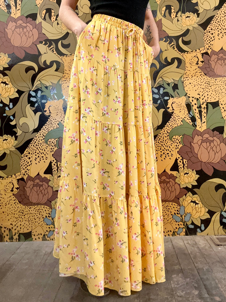 Floral Tiered Maxi Skirt w/ Pockets