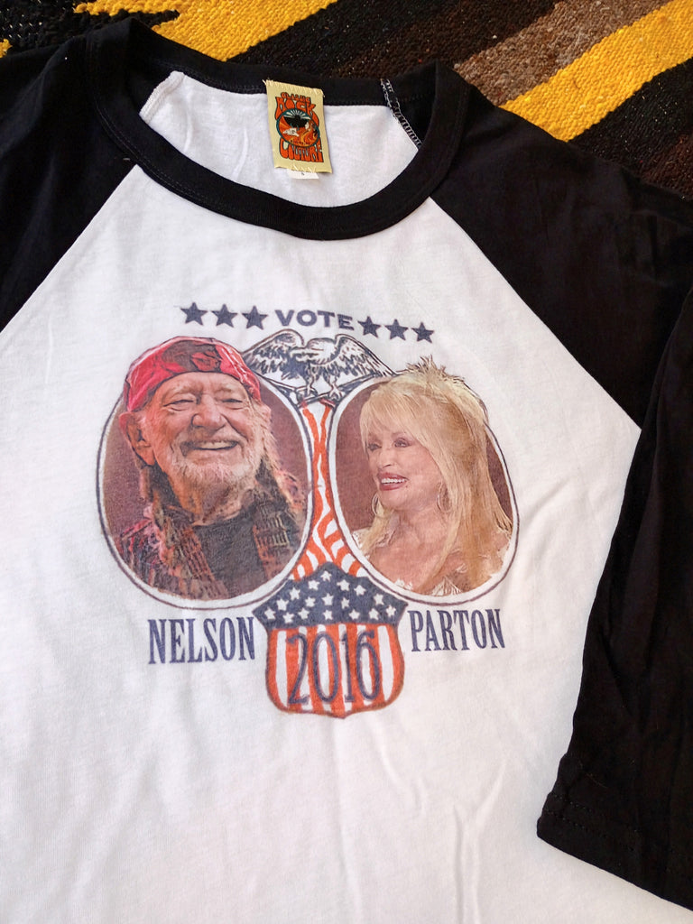 Vote Nelson/Parton Raglan