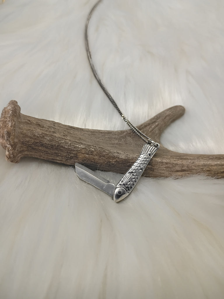 Small Fish Knife Necklace