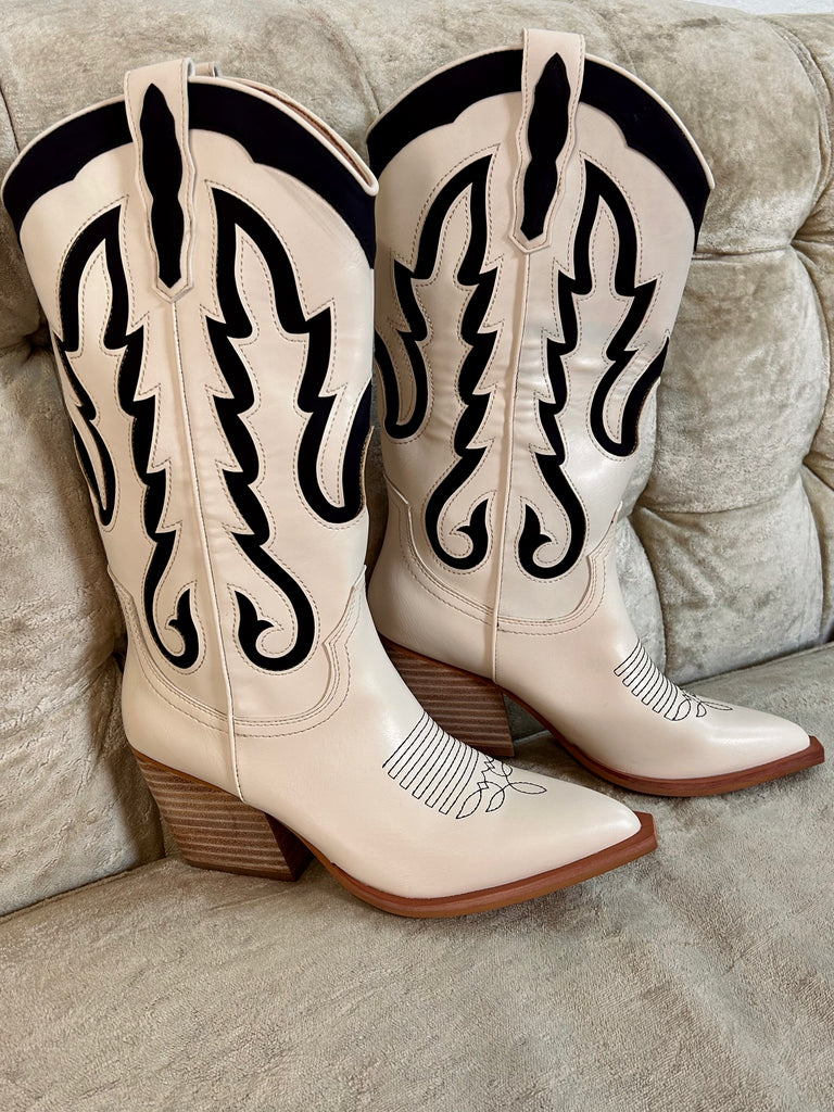 Ida White Cowgirl Boots