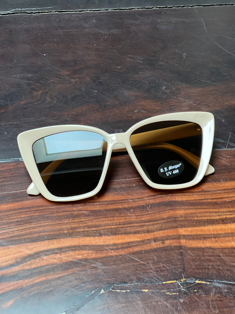 Orchestrated Sunnies